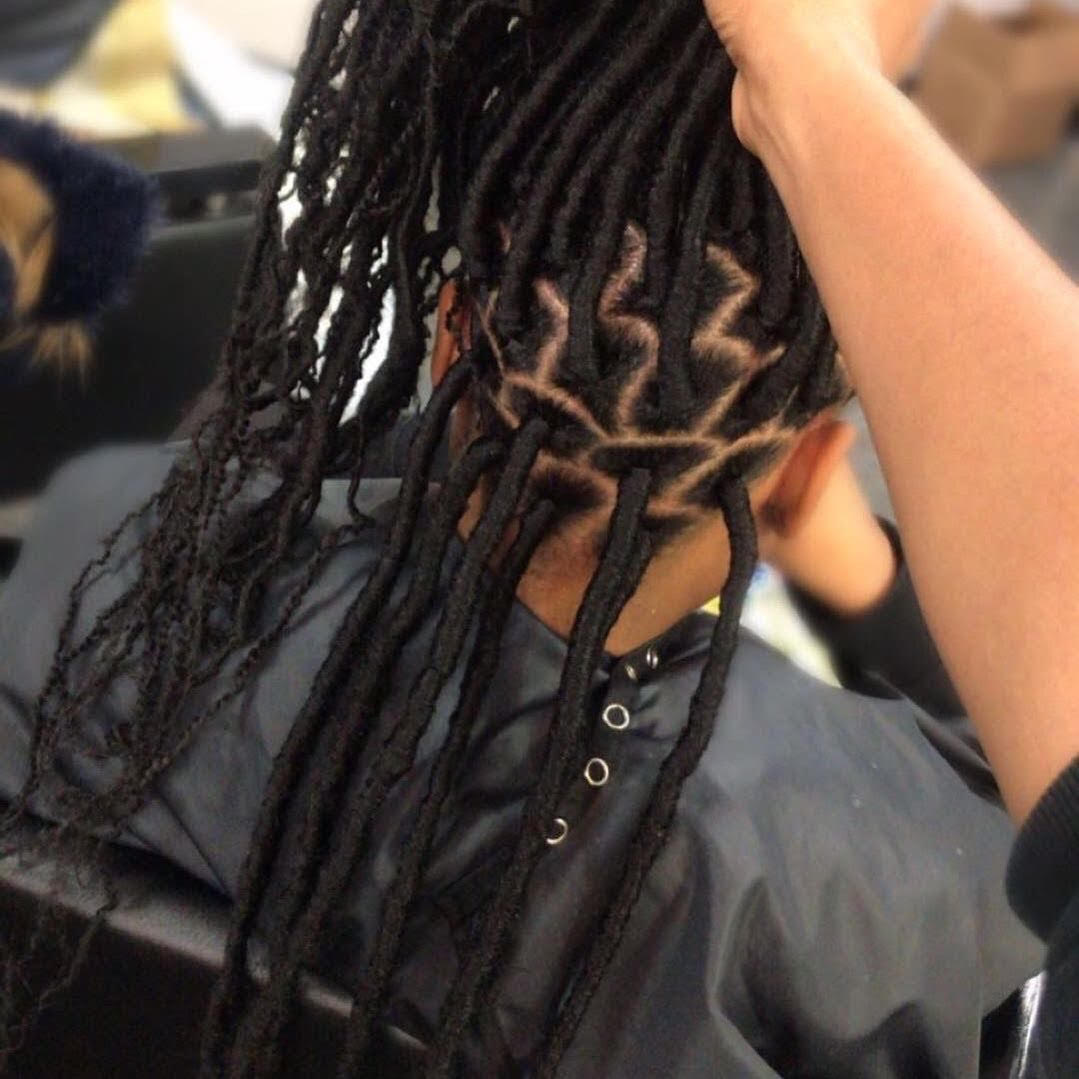 Best hair braiding stylists in Near West Side, Chicago